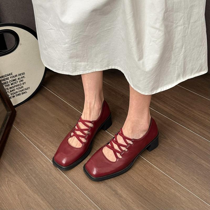 Fashion 2025 Spring and Autumn New Square Head Mary Jane Shoes Women Retro Casual All Fashion Small Leather Shoes