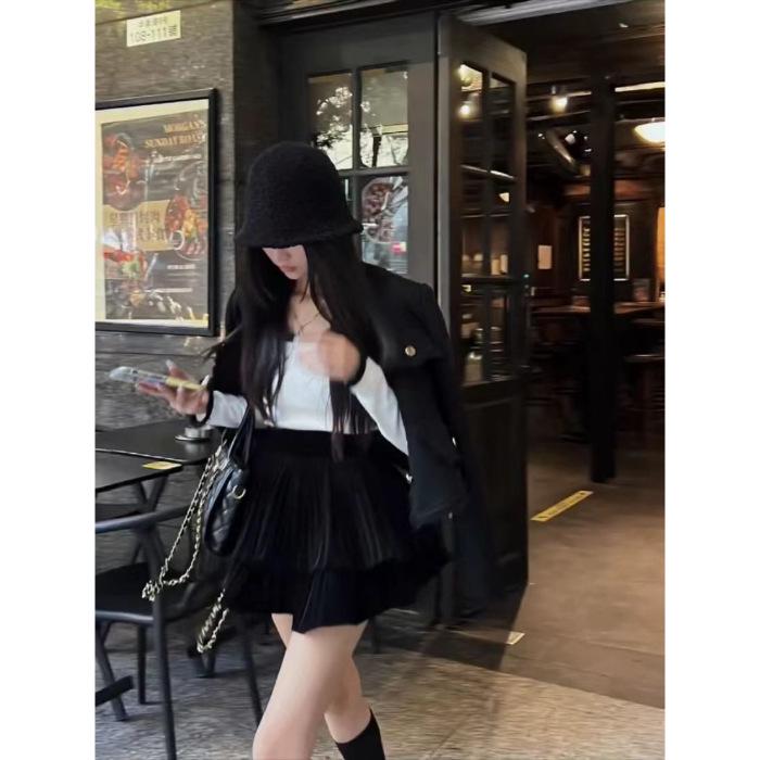 

Velvet Pleated High-Waisted Layered Skirt - Sweet & Spicy, Solid Color, Petite, Super Short for Autumn/Winter XL (120-130 jin) чёрный
