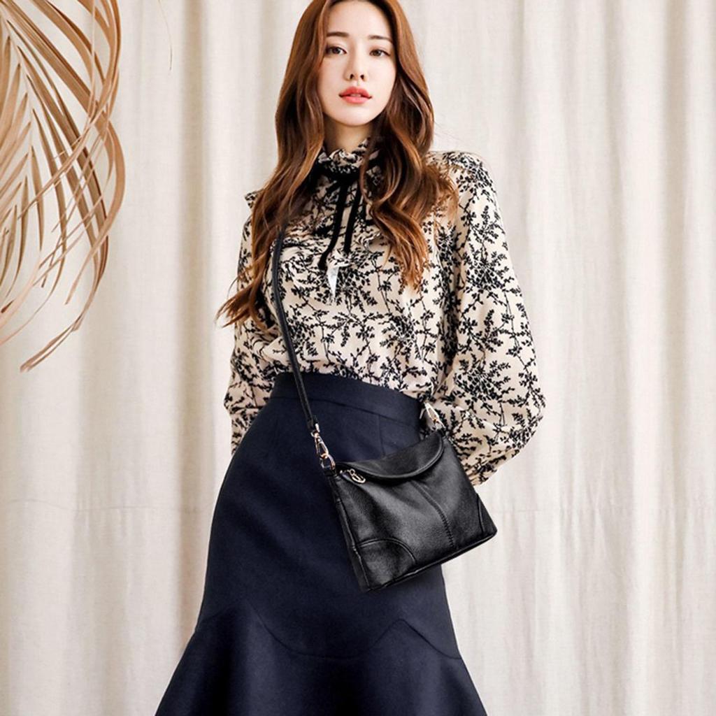 Women's Fashion Cross Shoulder Bag Mom Soft Leather Small Square Bag Crossbody Bag