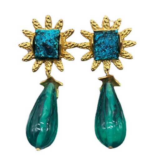 Elegant Women Men Fashion Classic Crystal Pendant Earrings For Women Girls Vintage Palace Style Gorgeous Ear Rings Jewelry