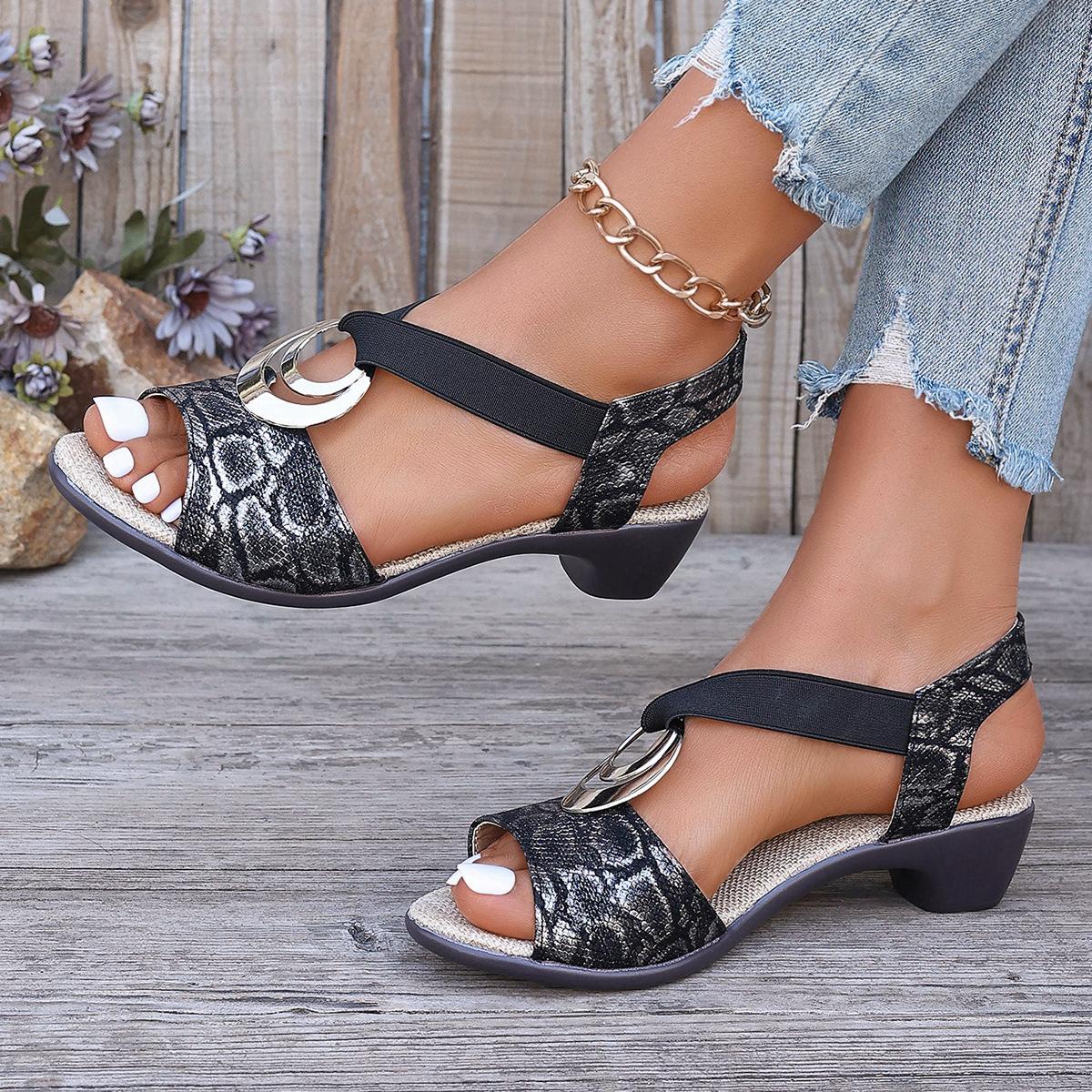 

Римські босоніжки на високих підборах у вигляді риб’ячого рота великого розміру з одним словом 38 чорний