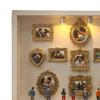 Scatola Ombra Mini Museo Grande con Luce Kit Cornice Scatola Ombra con 8 Miniature e 11 Mini Cornici Dorate Kit Espositore Foto Personalizzato per Anniversari