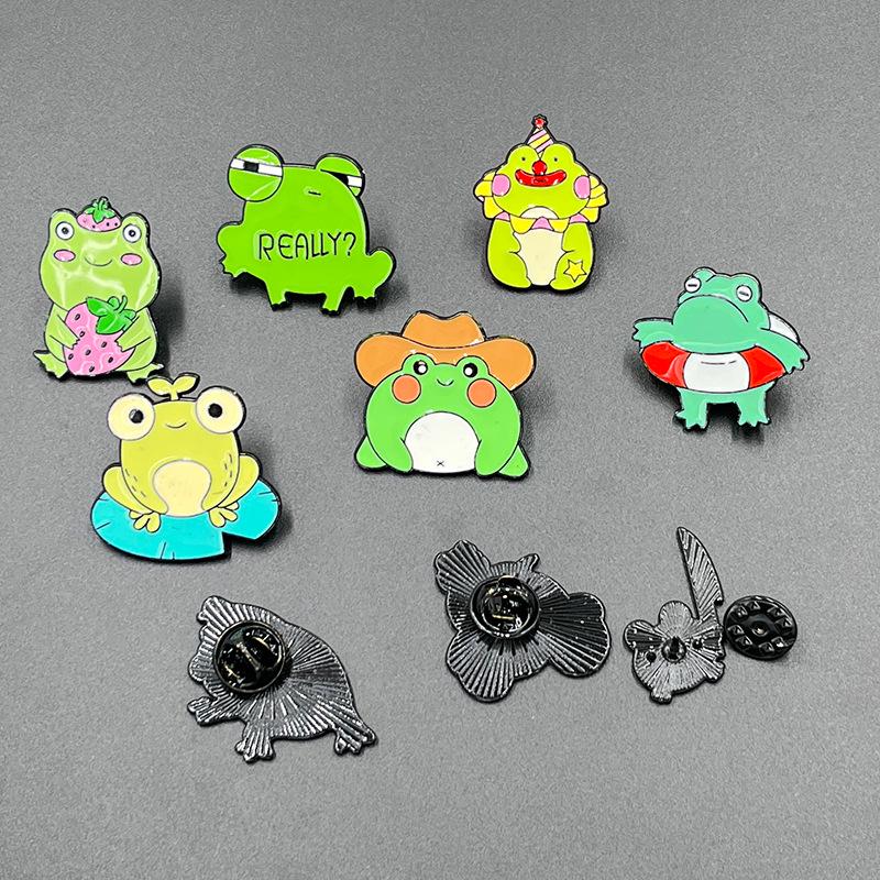 Creative Green Frog Cartoon Brooch - Funny Metal Badge