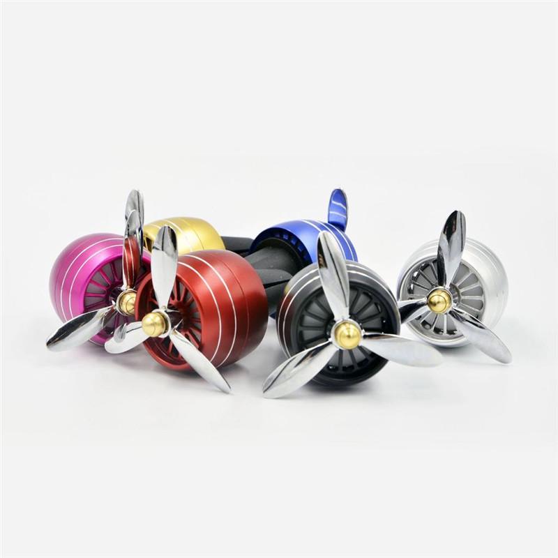 Perfume Diffuser Good Smell Fresh Car LED Air Conditioning Vent Clip Perfume Air Freshener Fragrance