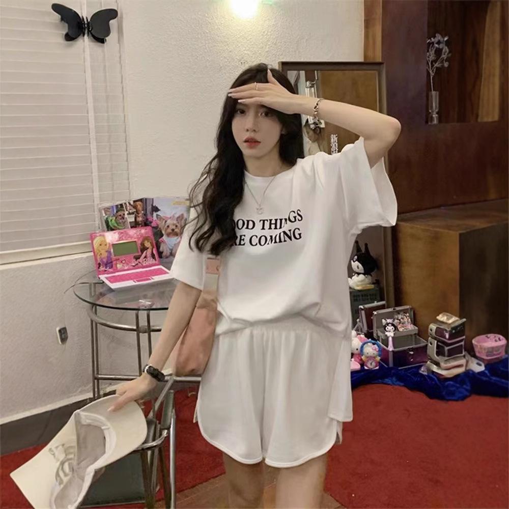 Women's Summer 2024 Korean & Hong Kong Style Fashion: Short Sleeve Top and Wide-Leg Shorts Two-Piece Set