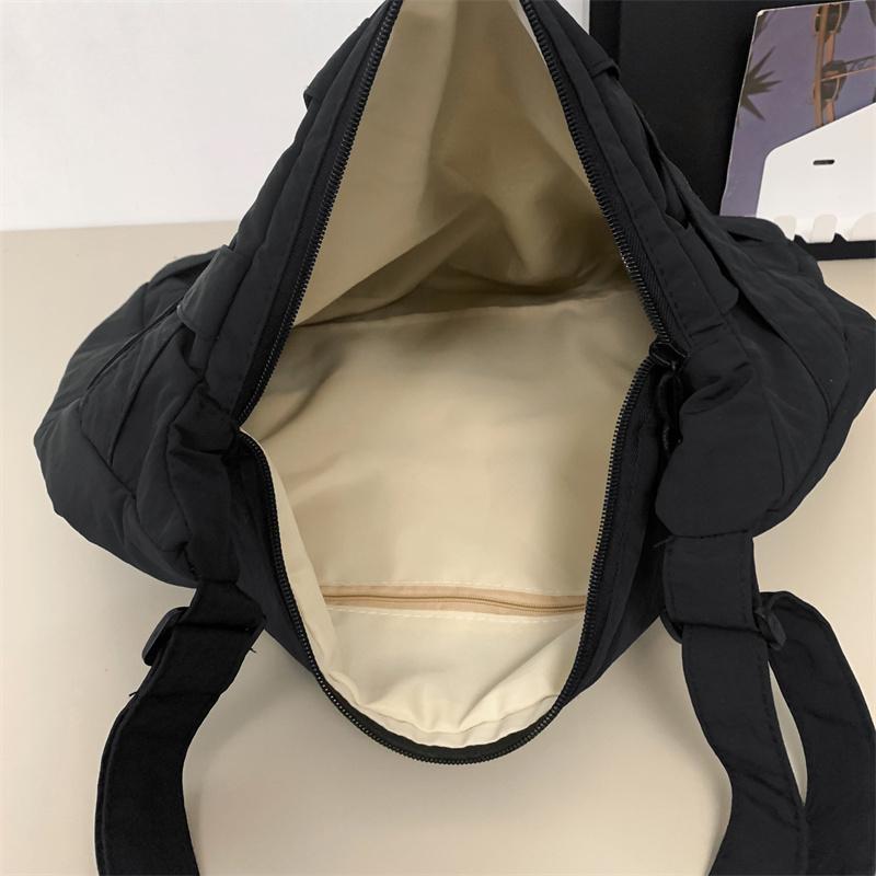 Men's Crossbody Bag Hollow Messenger Bag Women's Large Capacity Shoulder Bag