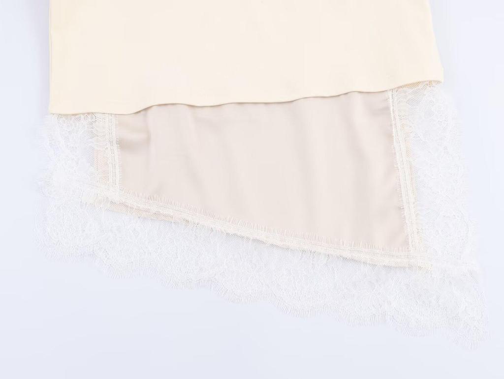 Damen Herbst-T-Shirt im europäischen Stil mit Spitzen-Patchwork, Rundhalsausschnitt, Kurze Ärmel