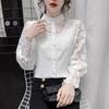 Frauen Spitze Blusen Blütenblatt Hülse Frauen Bluse Chic Taste Aushöhlen Blume Spitze Patchwork Weißes Hemd Top Weibliche Kleidung