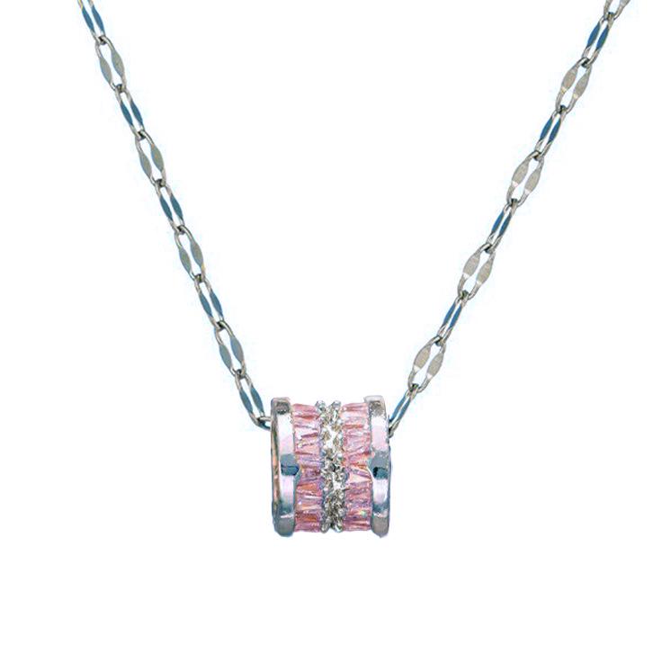 Titanium Steel Non-fading Necklace - European & American Style, Light Luxury, Versatile Korean Fashion, Perfect for Women and Girlfriend Gifts.