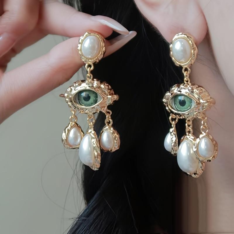 1 pair of French medieval style exaggerated niche design sense fashionable earrings big eyes long tassel water drop earrings party daily
