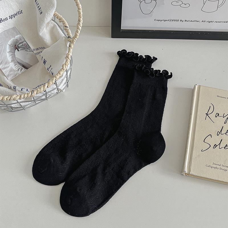Summer Thin Ballet Style Hollow Mesh Fungus Lace Socks Boneless Black And White Medium Tube Stacking Socks