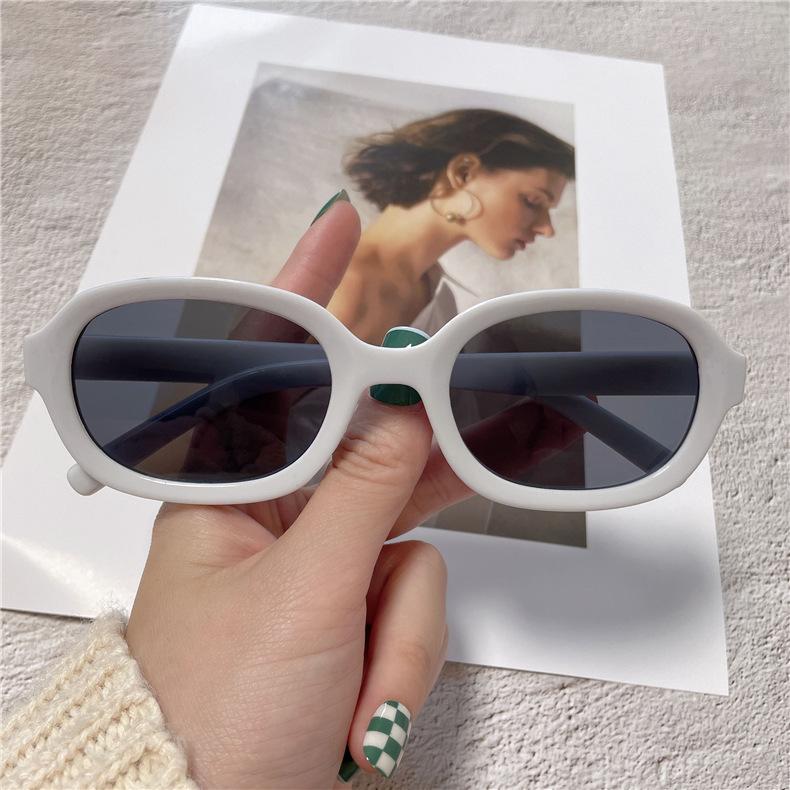Retro Oval Sunglasses Women's Fashion Sunscreen Eyewear Street Snap Popular Korean Style Mirror Frame Beach Vacation Wear