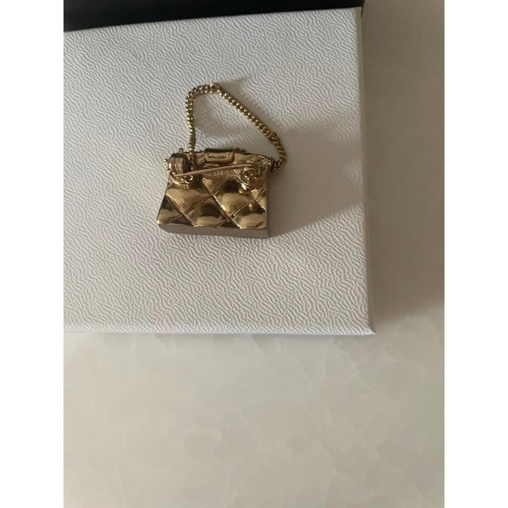 Used Rare Vintage CHANEL Brooch
