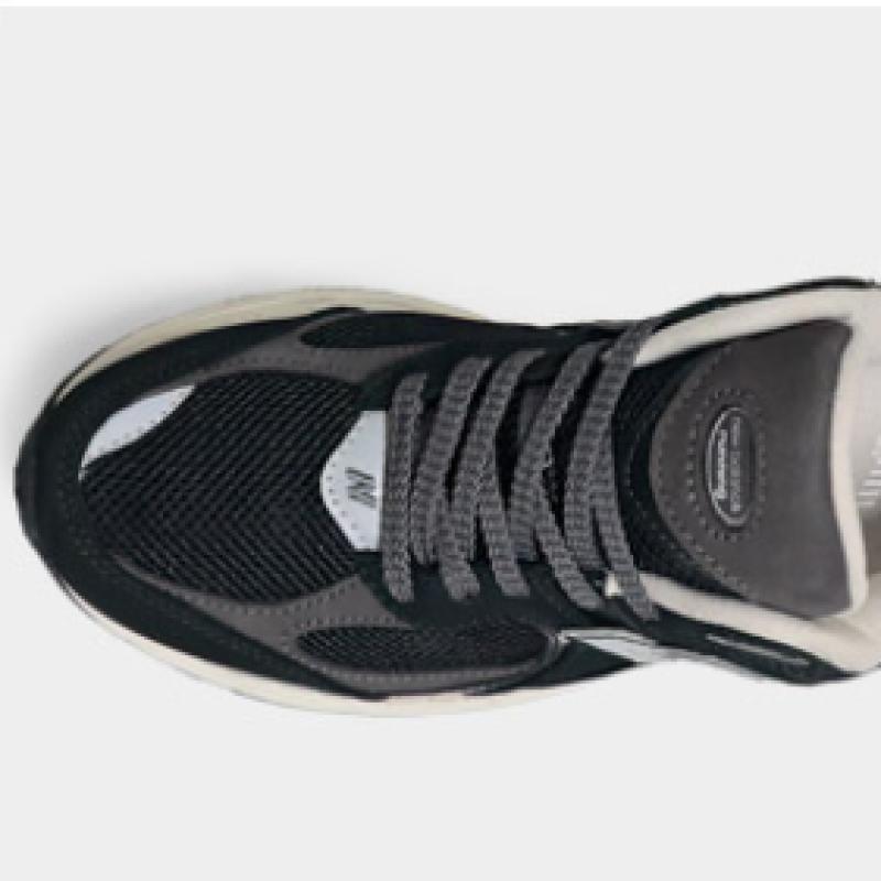 New Balance Sneakers Unisex 2002 Model Options