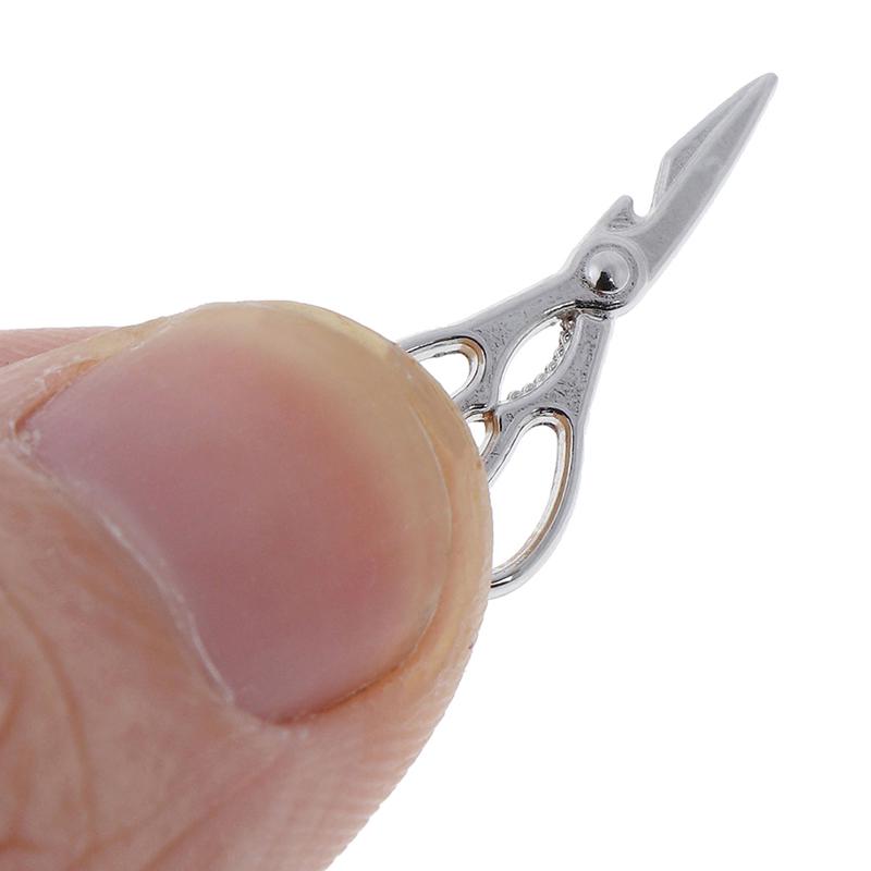 Mini Doll House Mini Miniature Scenes With Hair Cutting Scissors Model