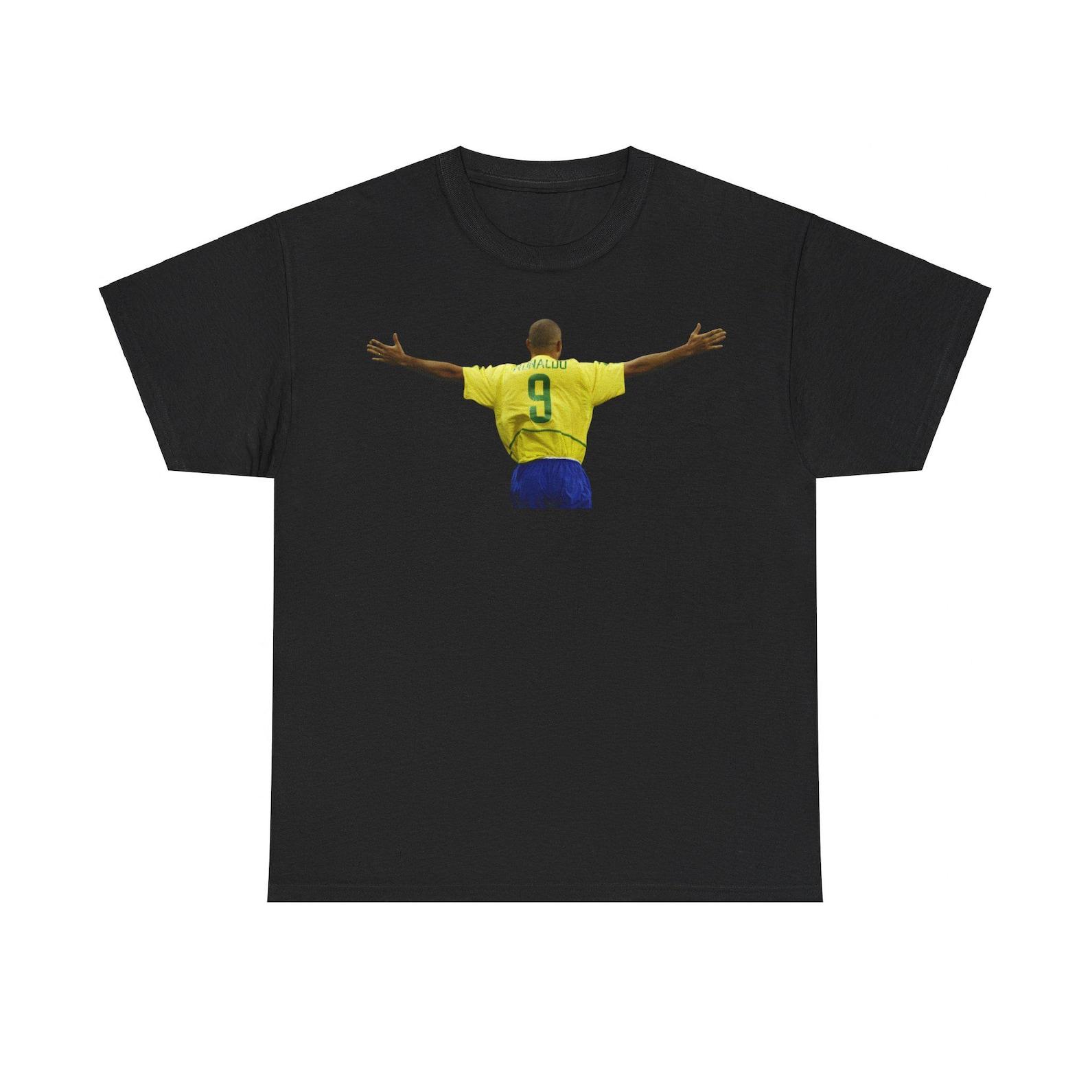 Ronaldo R9 Brazil Football Tee: Retro World Cup Graphic L