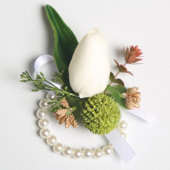 Artificial Wedding Corsage And Boutonniere Set Silk Flower Wrist Corsage And Lapel Pin for Bridal Party Business Opening Ceremony Guest Flower
