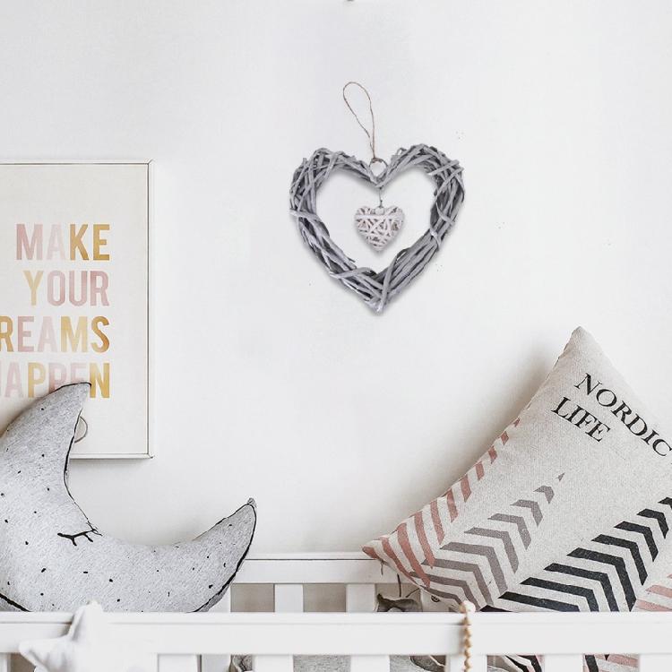 Natural Wicker Wreath Heart Shape Unique and Amazing for Christmas Wreath Door