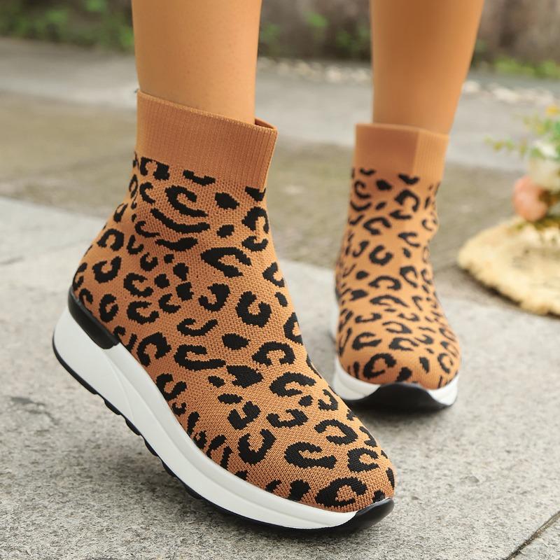 Large size round head knitted short tube leopard print wedge heel platform casual Martin boots women