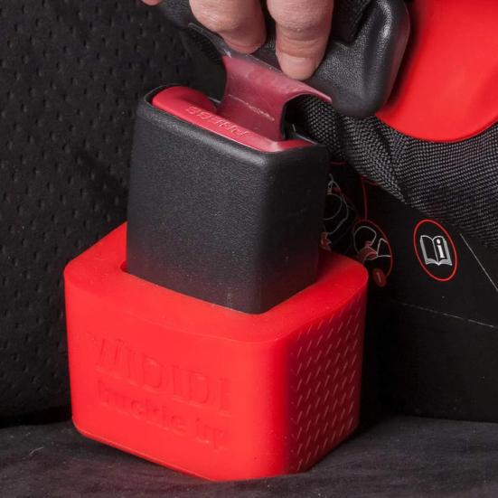 Car Seat Belt Buckles Holder Silicone Seat Belt Buckles Booster for Rear Seats Easy Access Safety Seat Belt Car Accessory for Kids