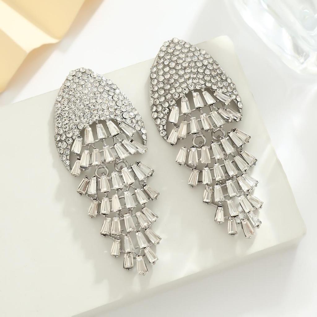 Exaggerated French Insouciant Style Earrings: High-End Fashion for Masquerade Parties