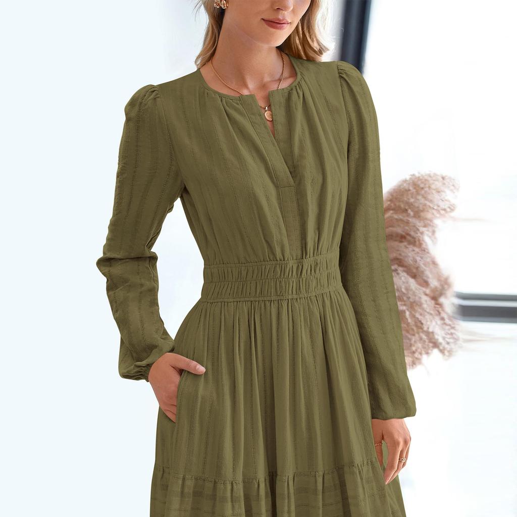 Women's Fashion V-neck Pleated, Waist-cinching, Wide-swing Long-sleeved Dress