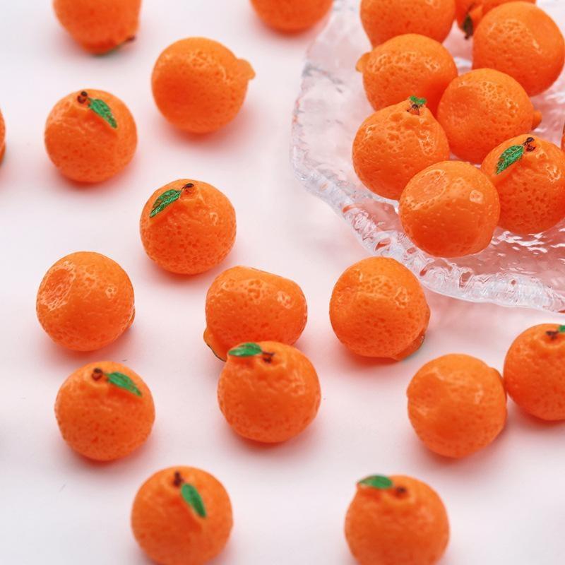 5PCS Cute Realistic Mini Tangerine Orange Model Lifelike Miniature Fruit Desktop Ornament for Home Office Decor Creative Gift