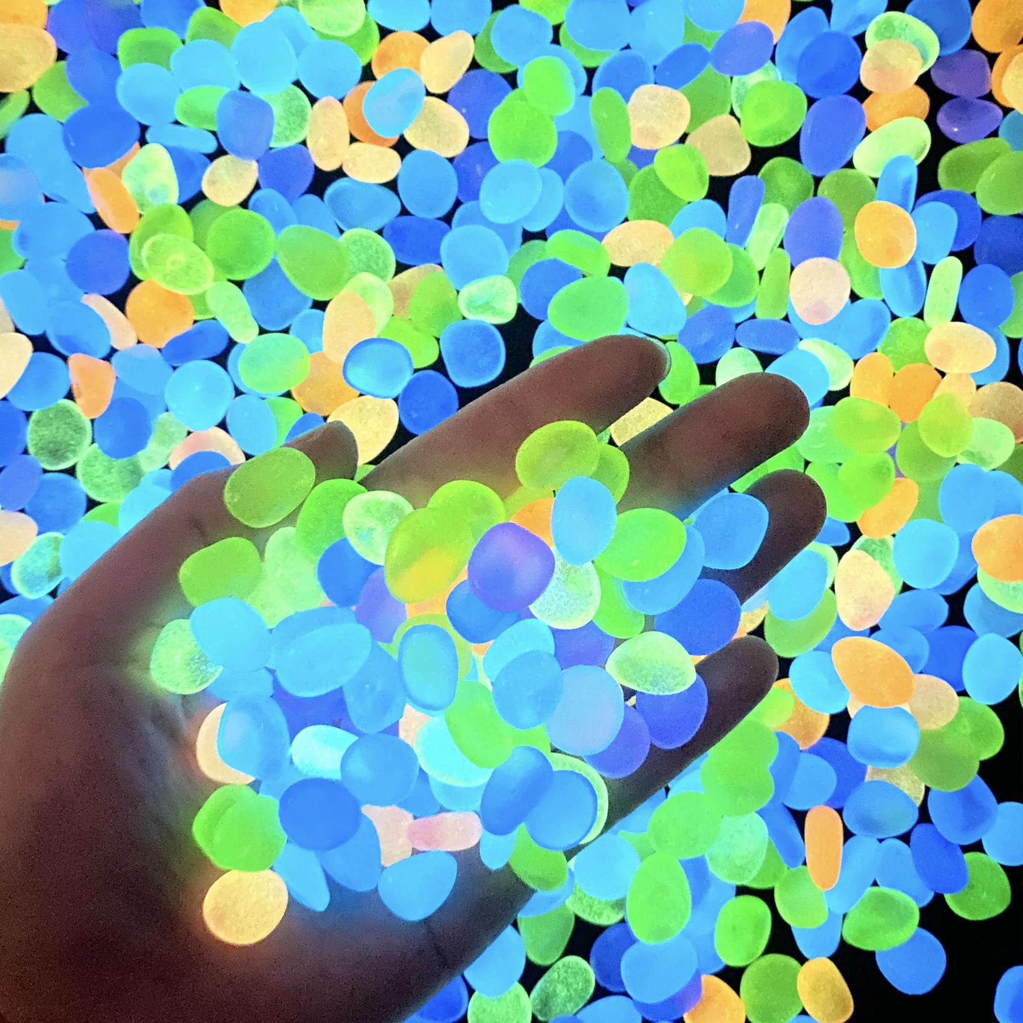 

Garden Decoration Luminous Stone Vase Filling Pebble Outdoor for Potted Fish Tank Decoration Gardening Paving Pebble