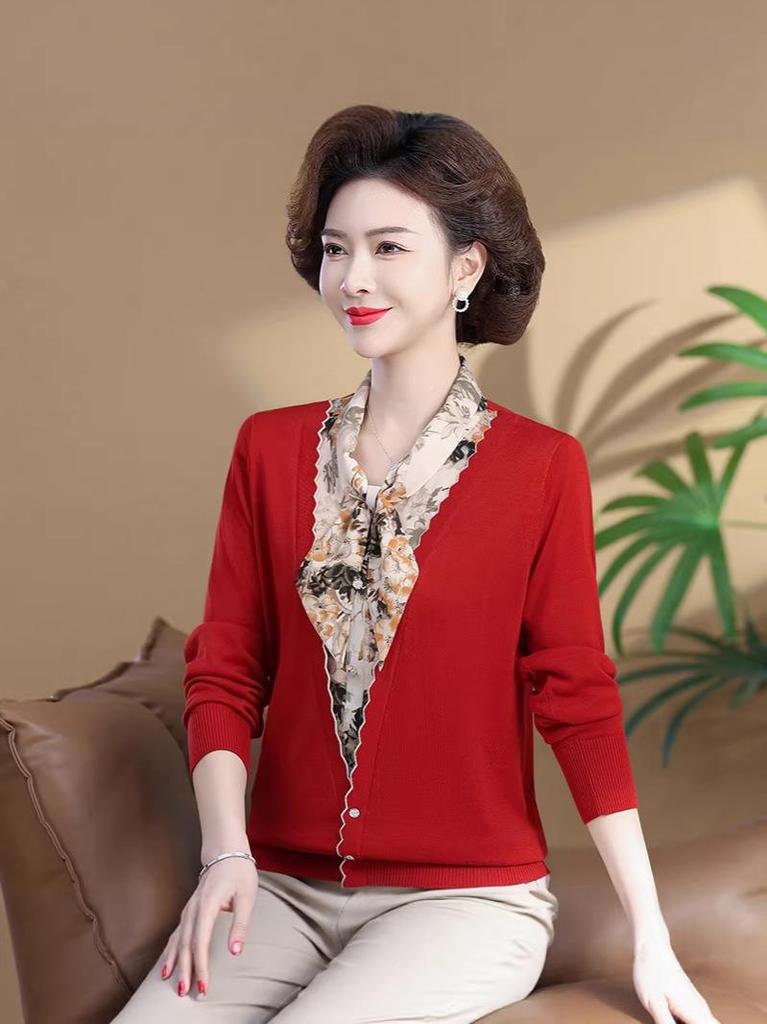 Mom's 2026 Stylish Spring T-Shirt: Faux Two-Piece Autumn Blouse for Middle-Aged Women