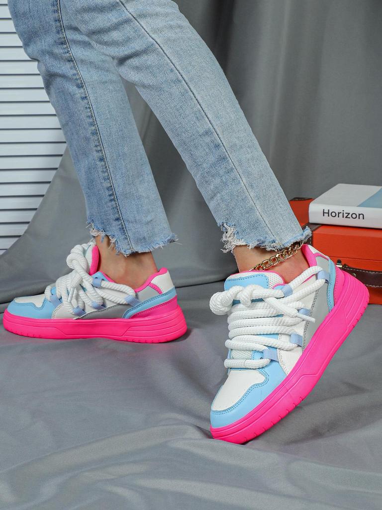 Korean-Style Trendy Thick-Soled Lace-Up Sneakers for Couples - Soft, Comfortable, Fashionable Outdoor Casual Women's Shoes