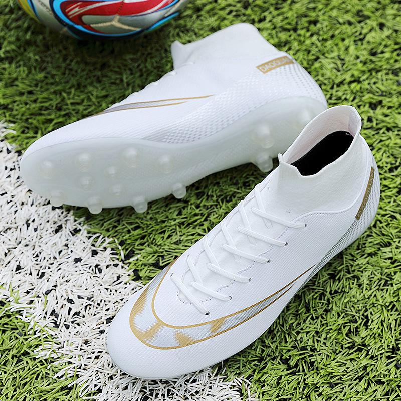 Xiyin High-Top Breathable Football Futsal Shoes with Long/Multi Studs