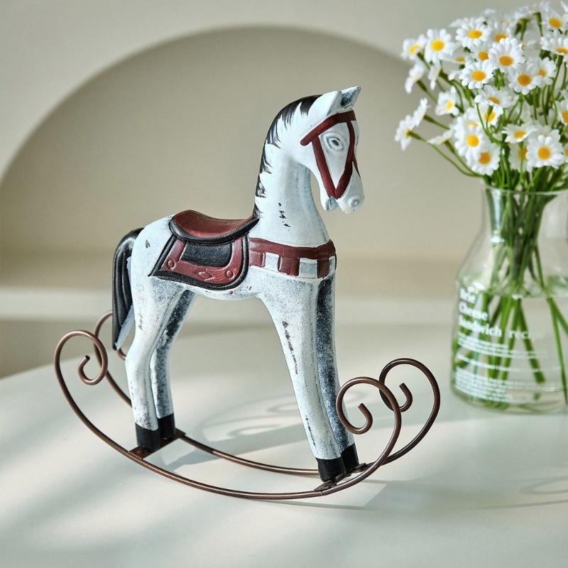 Hölzerne Schaukelpferd Statue Skulpturen Dekorative Tierfiguren Tischdekoration Heimdekorationen Geburtstagsgeschenk