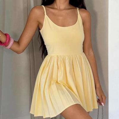 2025 Gelbes Französisches Sommer-Petite Spaghettiträgerkleid – Kurzer Rock Damenmode