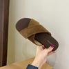 [Uncle Shoes] Roman Slippers Women 2025 Summer Wear Korean Version of French Fairy Style Flat-bottomed Sandals Seaside Beach Shoes