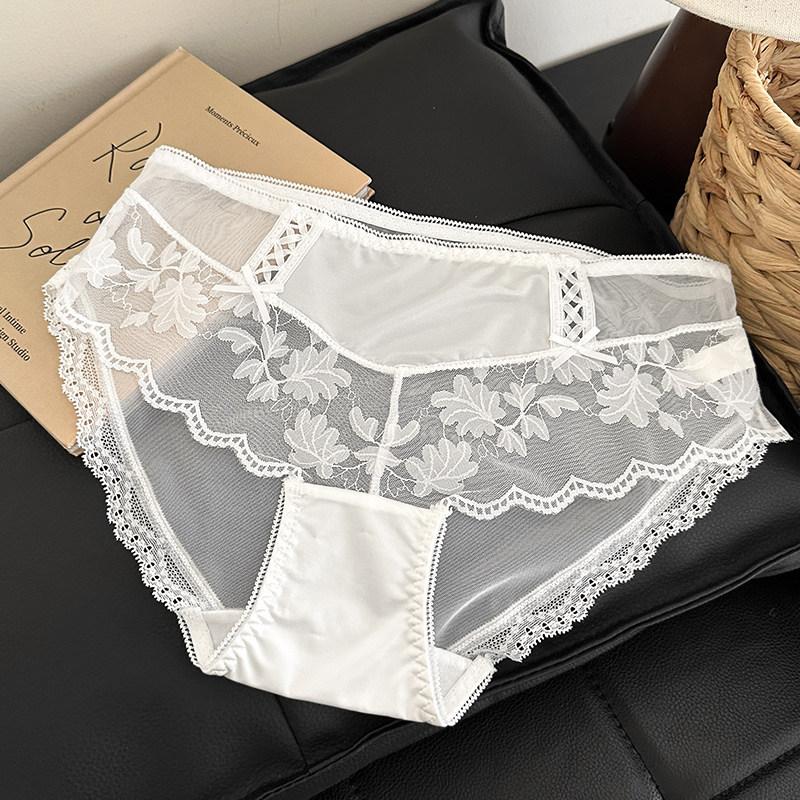 Ladies Summer New Style Sexy Pure Desire Lace Low Waist Triangle Briefs
