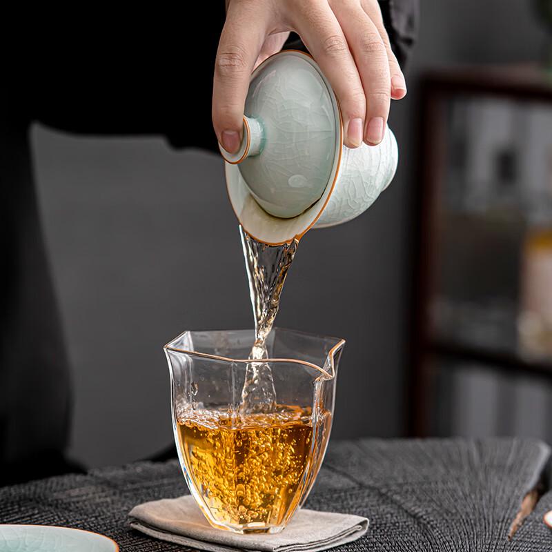 Sushih Ru Kiln Eggshell Green Sancai Gaiwan