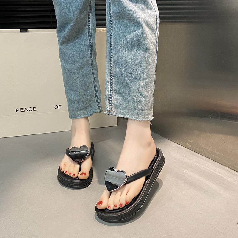 Thick-soled flip-flops women's peach-shaped outdoor beach shoes girls' fashion summer outer wear splint shoes