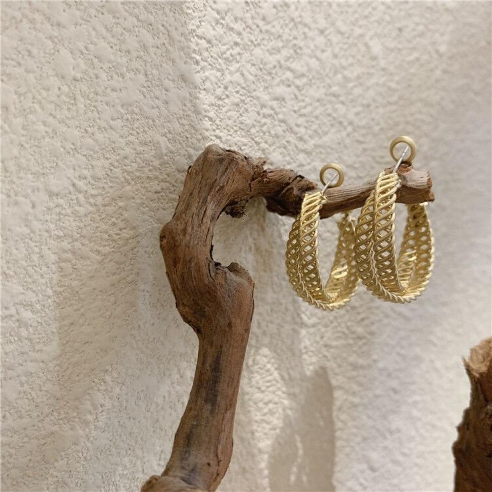 Korean Minimalist Silver Color Braided Hoop Earrings Hollow Twisted Circle Earrings for Women Party Daily Wear Statement Jewelry