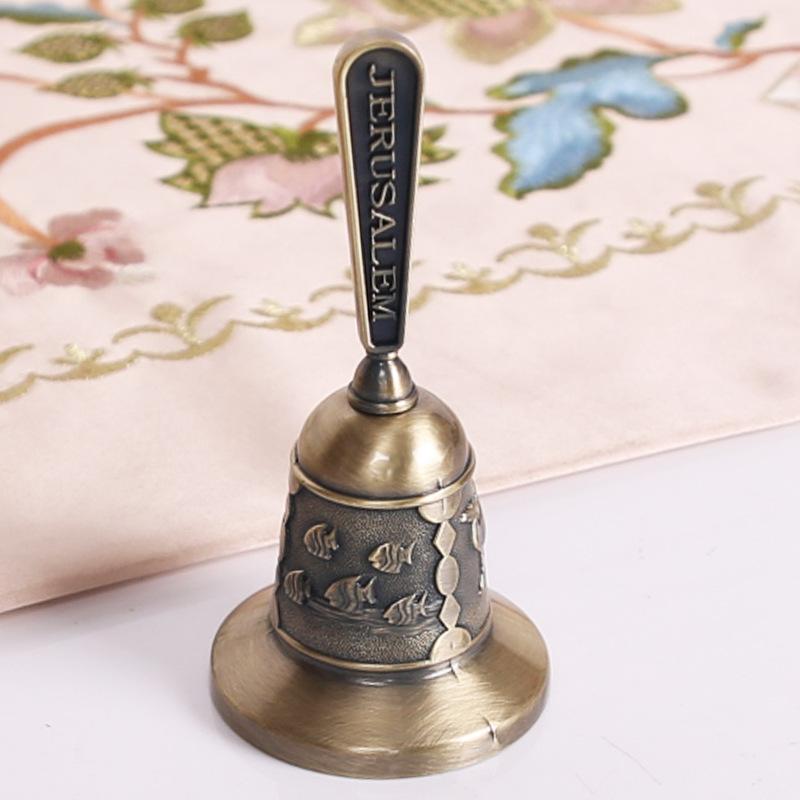 European Hand Ring Bell Personalized Bar Dish Bell Call Dinner Bell Retro Metal Pastoral Wind Chime Meeting Reminder Bell