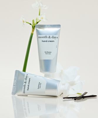 MonthnDays Perfume Care HanD Cream D Breeze 50ml