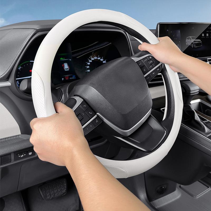 for Toyota Sienna XL40   2024 2025 Car steering wheel protective cover made of silicone material for interior protection