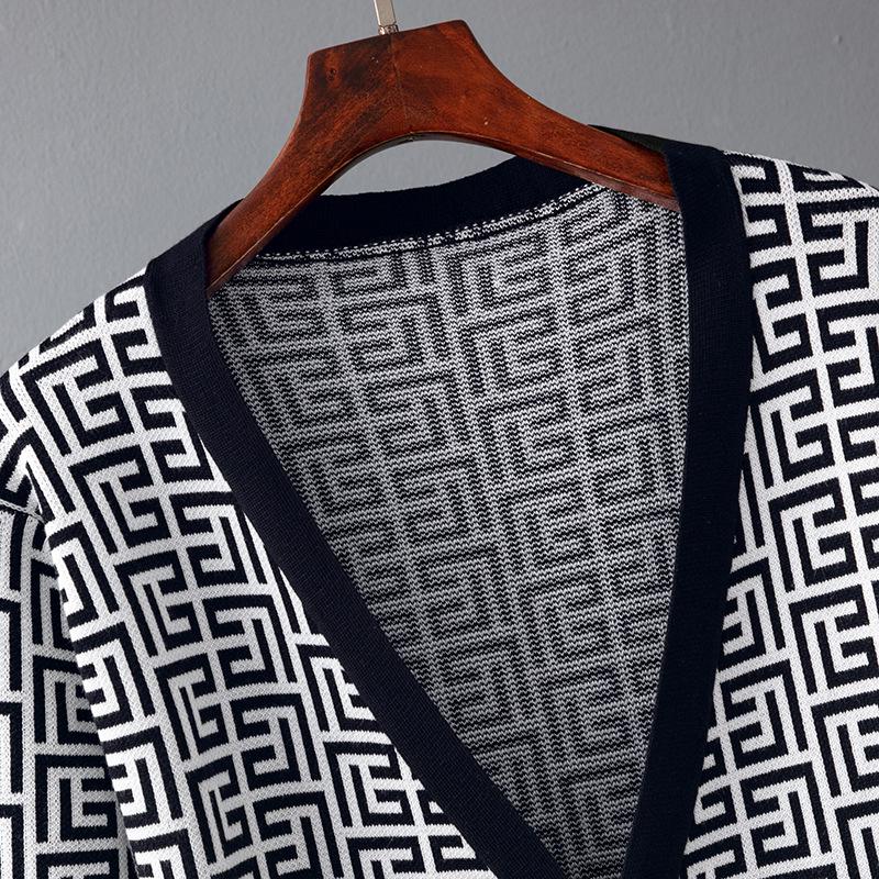 Γυναικείο Ευρωπαϊκό & Αμερικάνικο Μοδάτο Ζακάρ Σετ: Παλτό Σάλι, Πλεκτά με Λαιμόκοψη V, Παντελόνι με Φαρδύ Πόδι