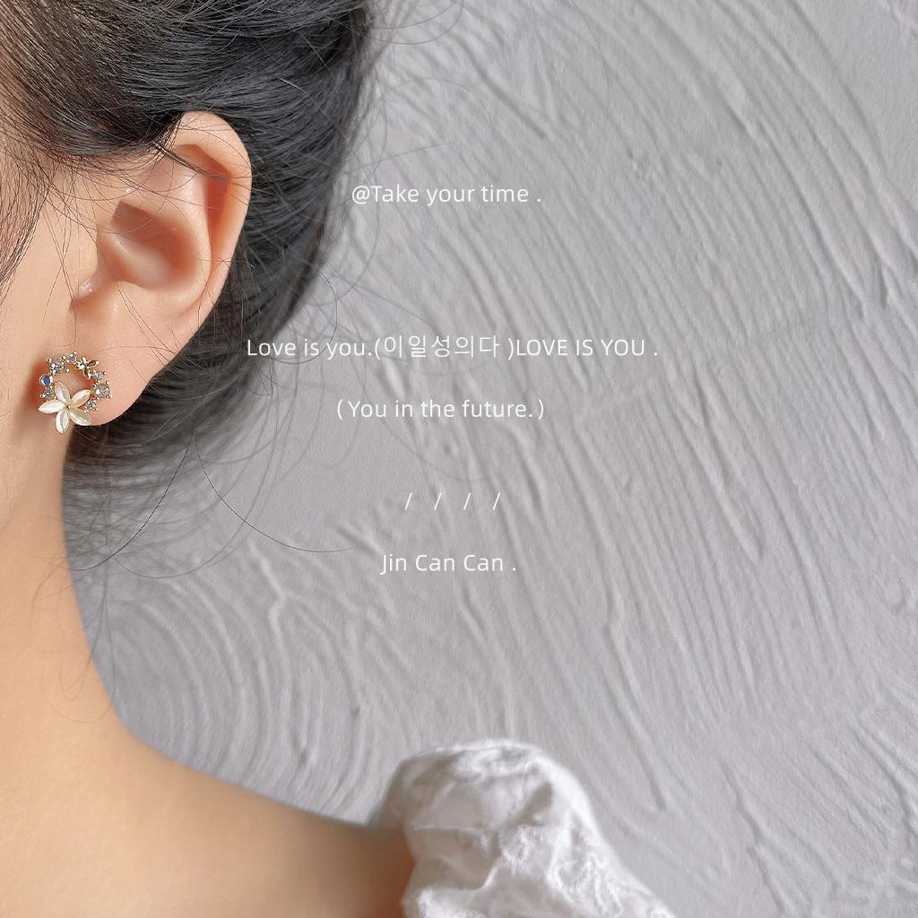 Micro-inlaid zircon~ needle-plated flower glass opal stud earrings ins wind earrings wholesale