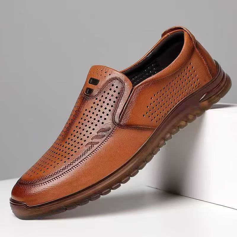 Breathable men's shoes summer new soft-soled round head one-pedal men's casual shoes comfortable cow tendon sole hollow hole shoes