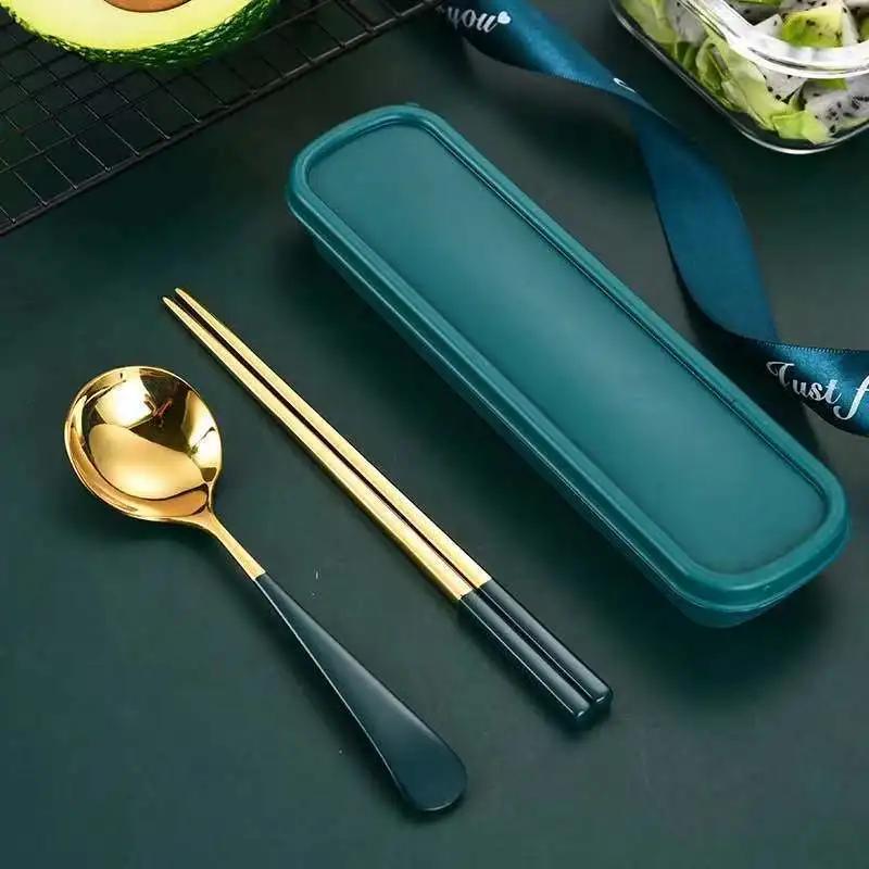 

304 Dinnerware Set Eco Friendly Portable Cutlery Sets With Case Silverware Gold Knife Fork Spoon зелений