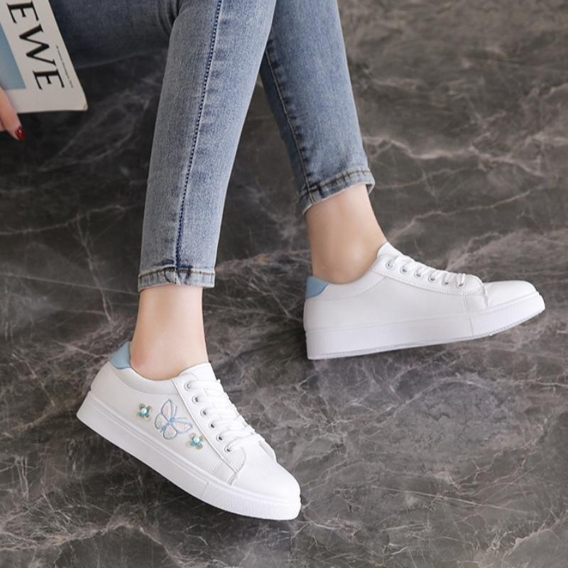 Fashion Autumn Women Butterfly Small White Shoes Fashion Popular Student Flat Shoes Campus Student Board Shoe Women Embroidered Sneakers