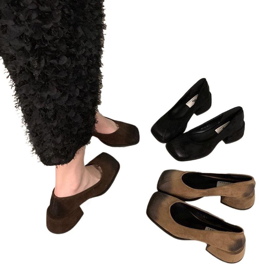 French Square Head Temperament Single Shoes Women's 2025 New Internet Celebrity Retro Light Mouth Evening Wind Thick Heel Mary Jane High Heels