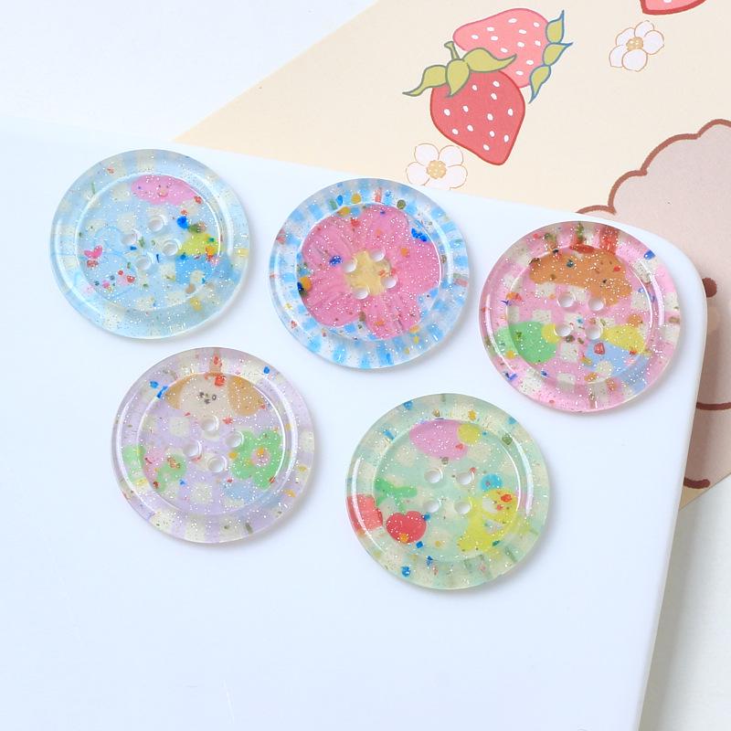 Handgemachte Harz-Cartoon-Eiscreme-Kleber-Ornamente für Kleidung und Taschen