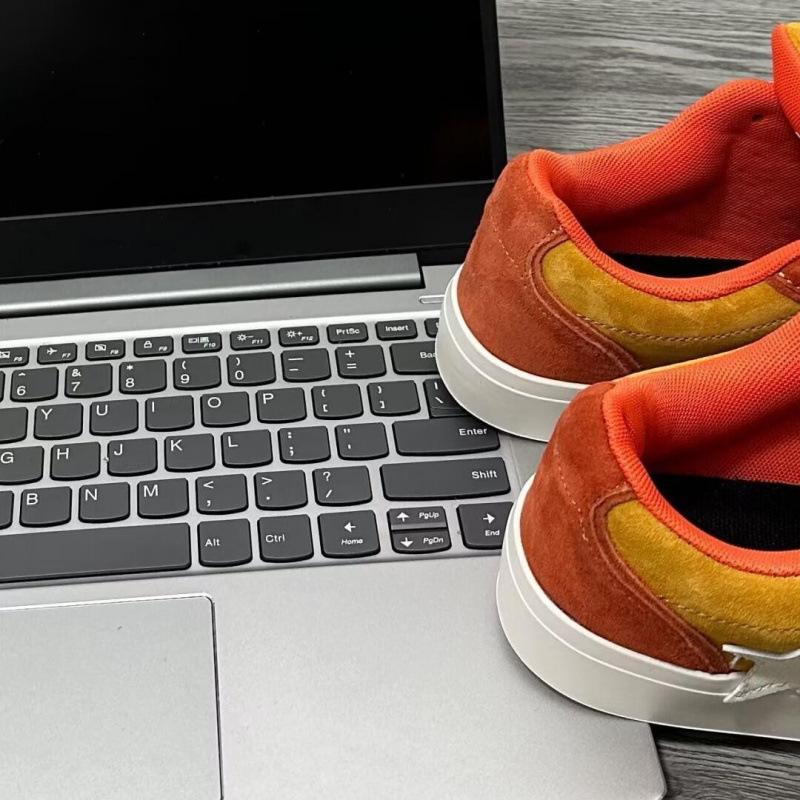 Niche star canvas shoes women's 2025 autumn new platform fashion versatile retro student explosion couple board shoes