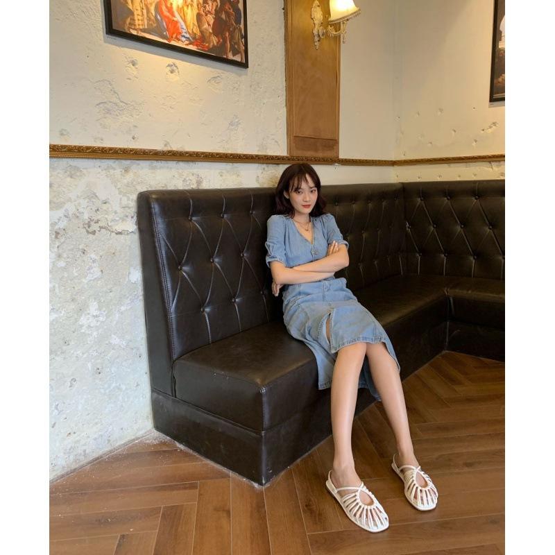 Woven hollow low-heeled bag head Roman sandals 2025 women's summer thick heel with retro brown flat bottom round head